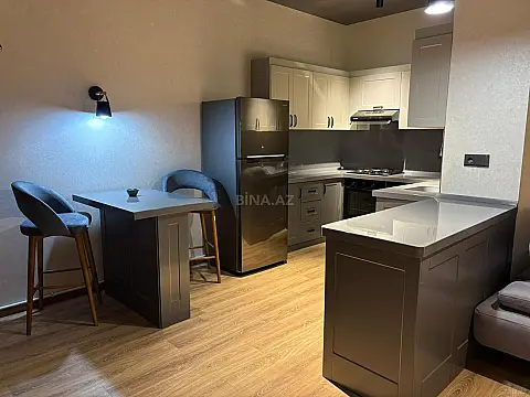 Kirayə verilir 3 otaqlı mənzil 120 m²