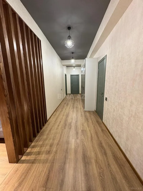 Kirayə verilir 3 otaqlı mənzil 120 m²