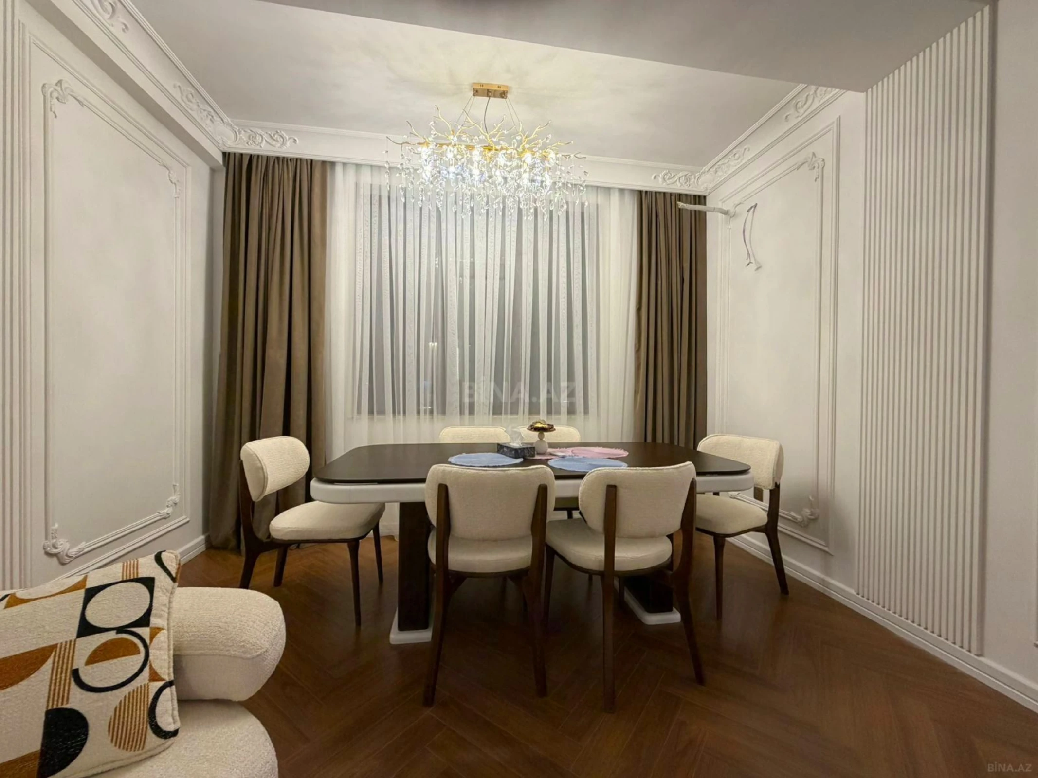 Satılır 3 otaqlı mənzil 120 m²