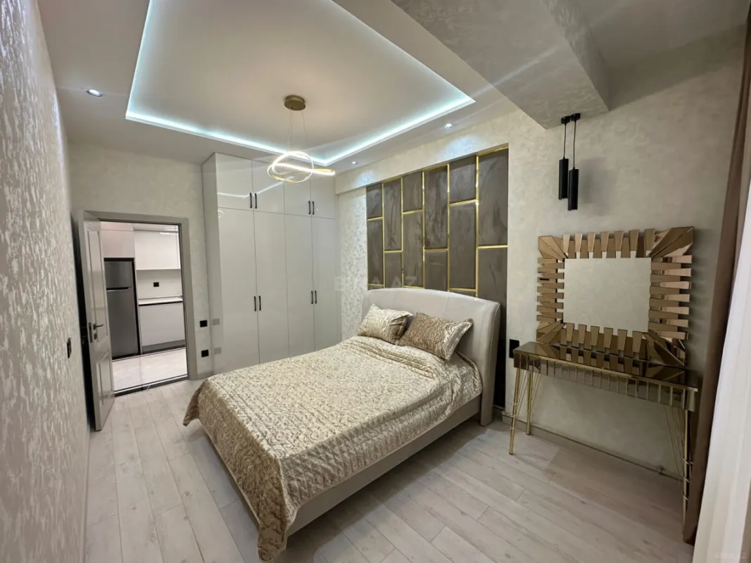 Kirayə verilir 2 otaqlı mənzil 65 m²