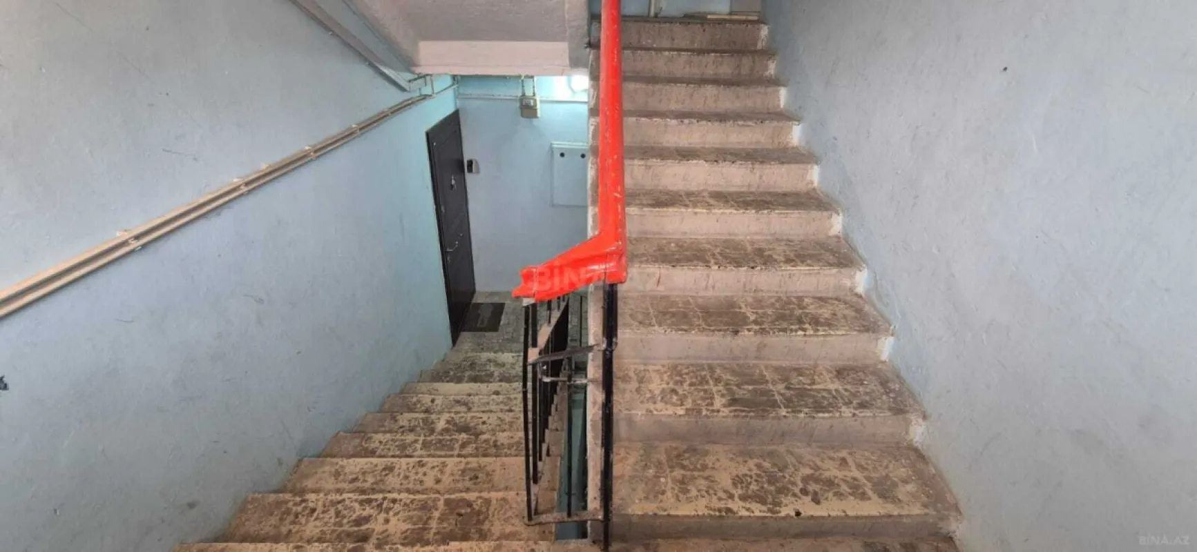 Satılır 4 otaqlı mənzil 100 m²