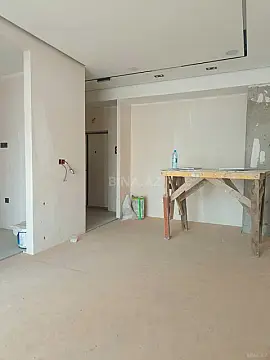 Satılır 2 otaqlı mənzil 63 m²