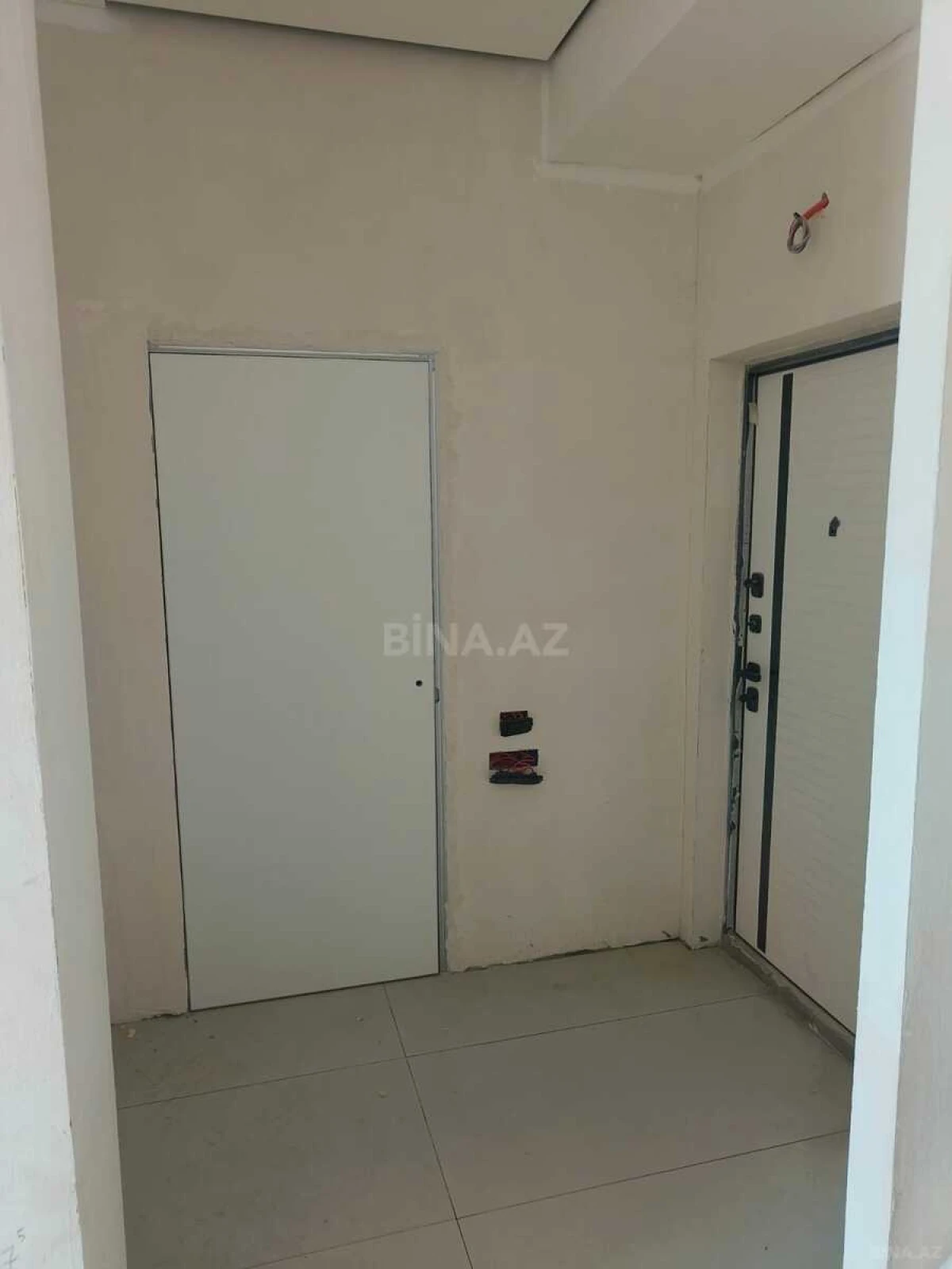 Satılır 2 otaqlı mənzil 63 m²