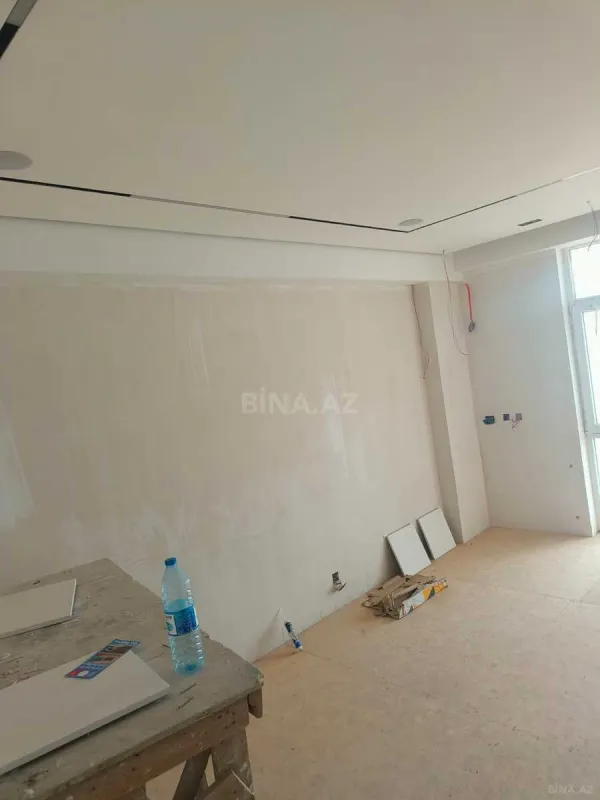 Satılır 2 otaqlı mənzil 63 m²