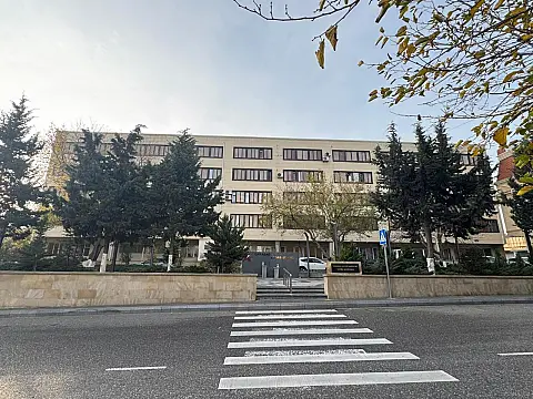 Satılır 2 otaqlı mənzil 50 m²