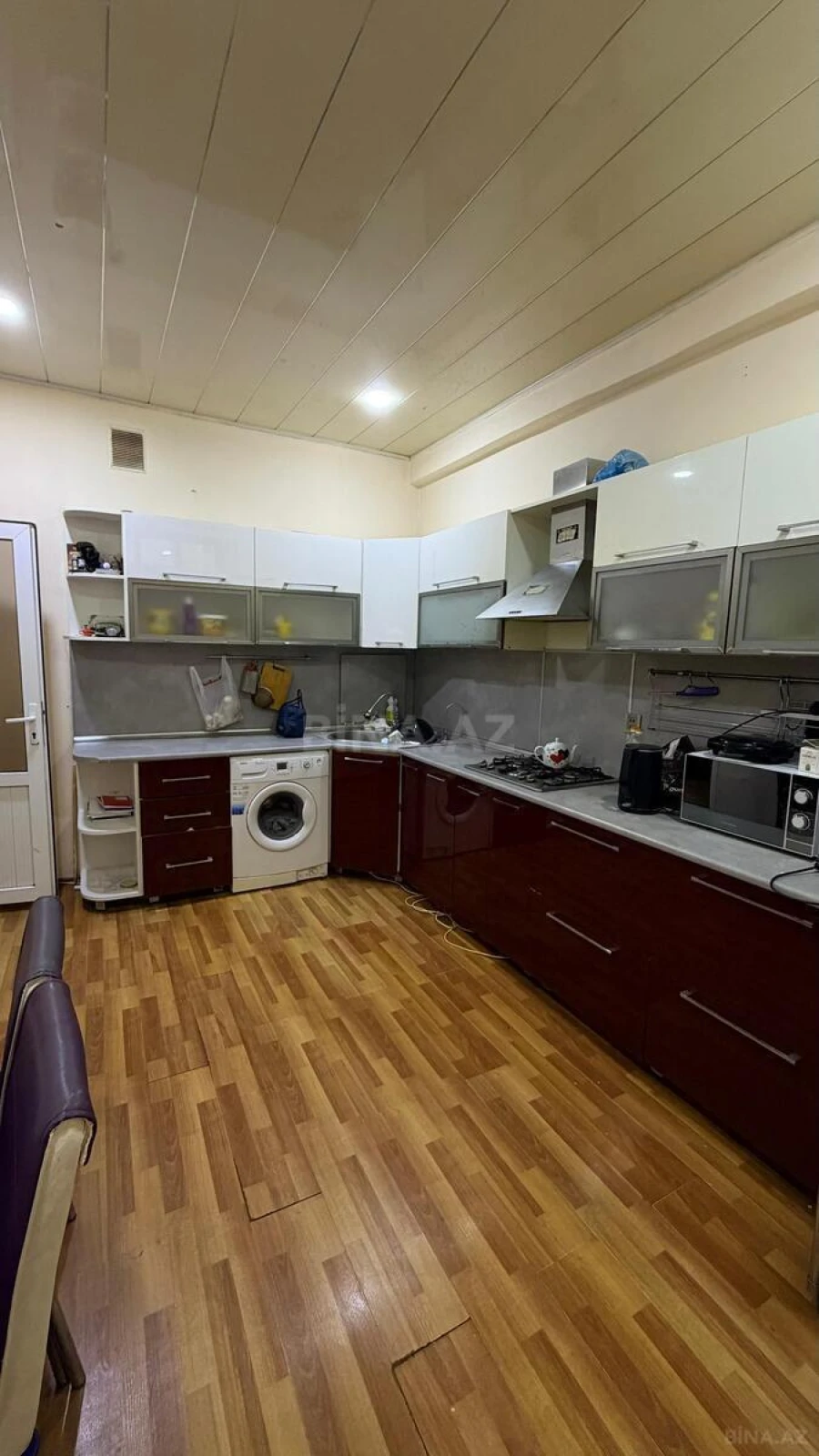 Satılır 3 otaqlı mənzil 105 m²
