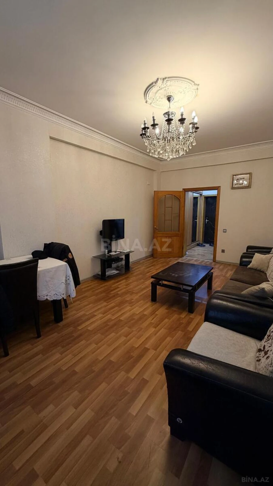 Satılır 3 otaqlı mənzil 105 m²