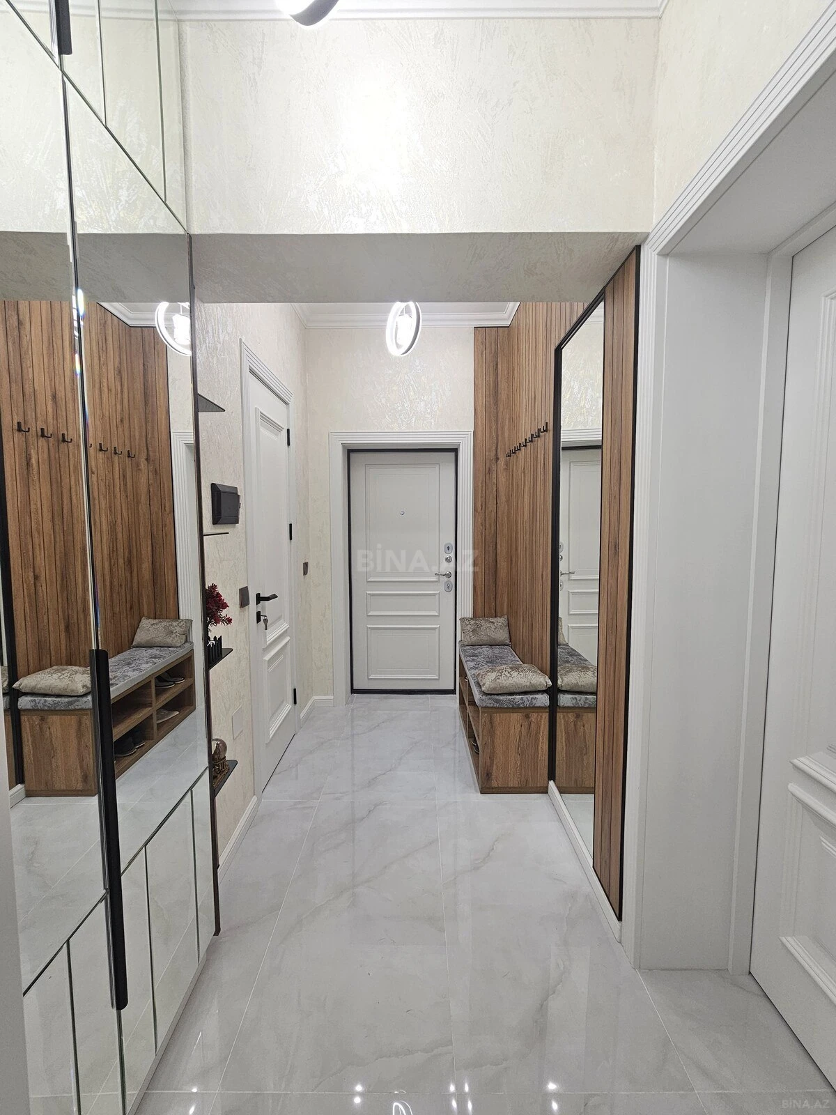 Satılır 2 otaqlı mənzil 44 m²