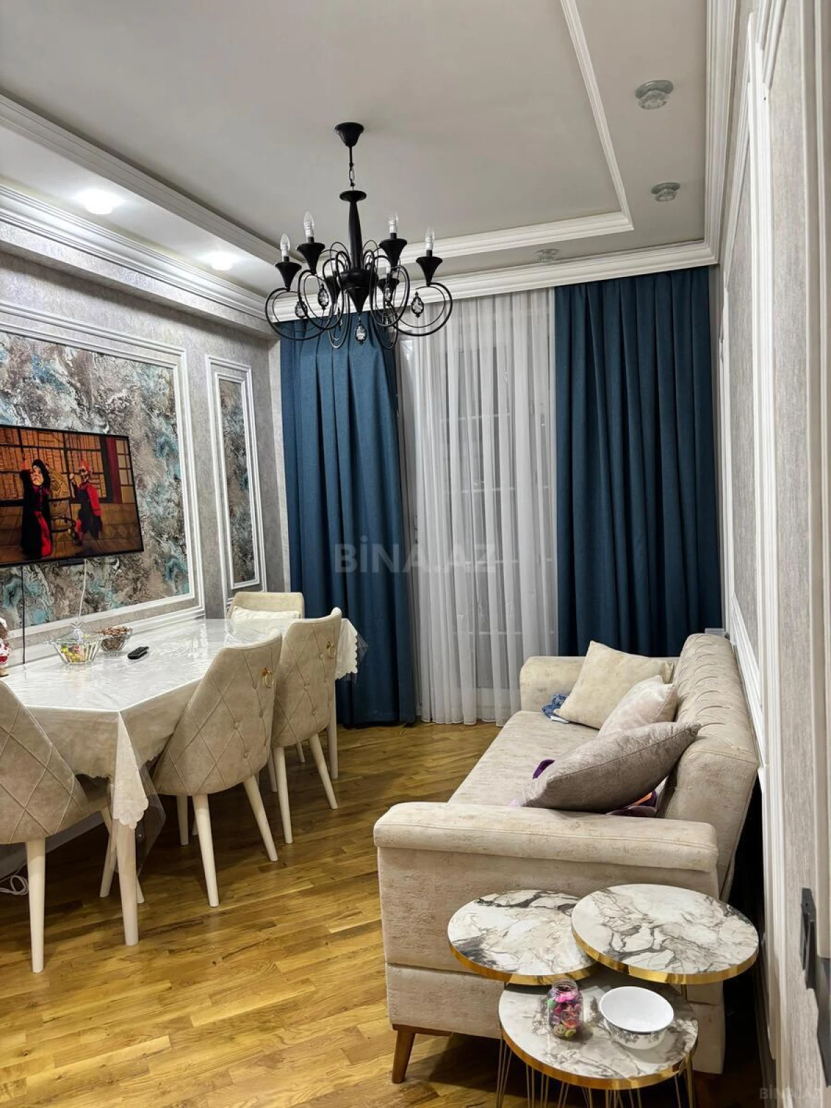 Satılır 2 otaqlı mənzil 70 m²