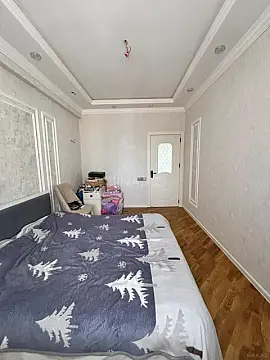 Satılır 2 otaqlı mənzil 70 m²