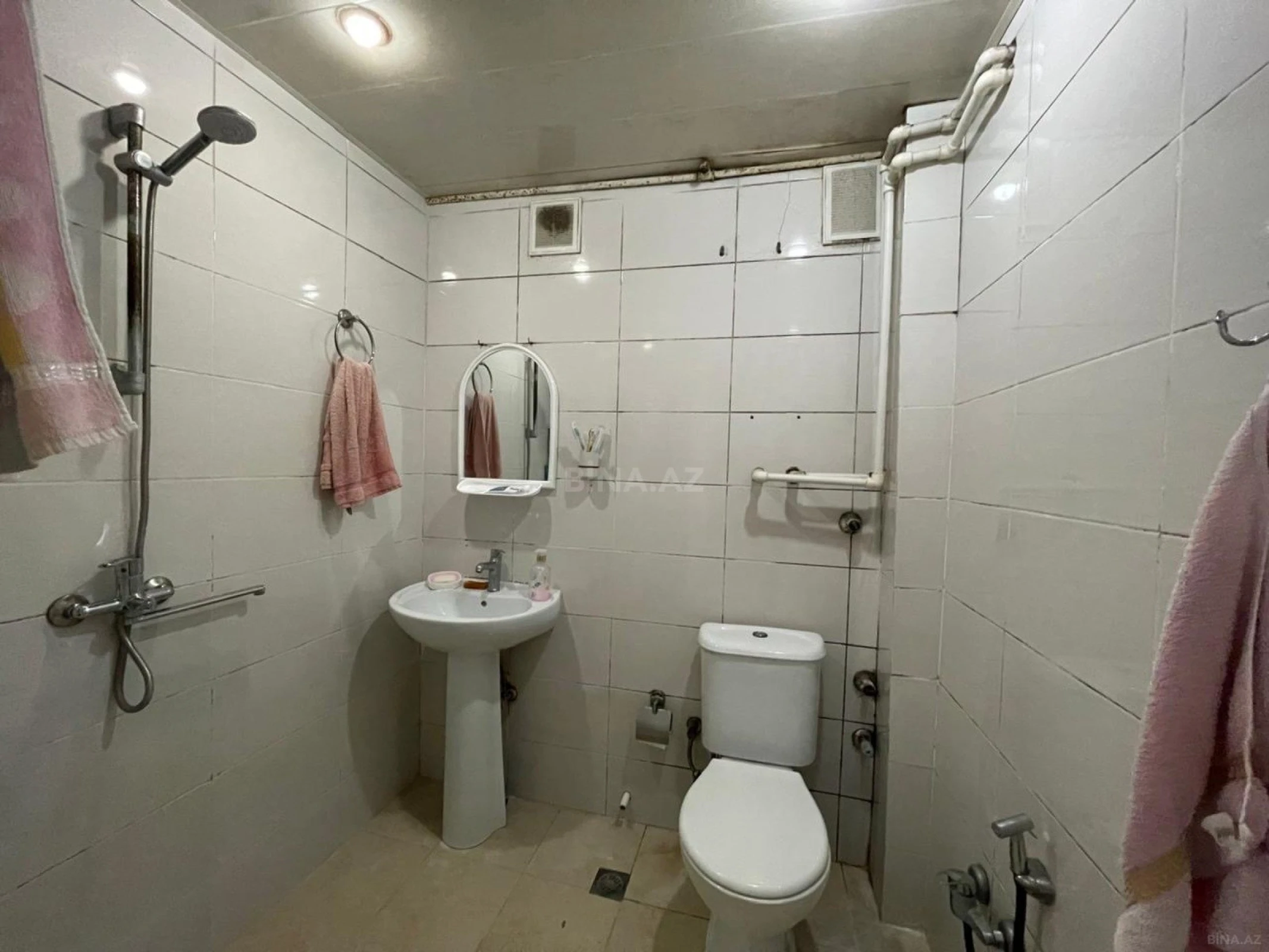 Satılır 3 otaqlı mənzil 65 m²