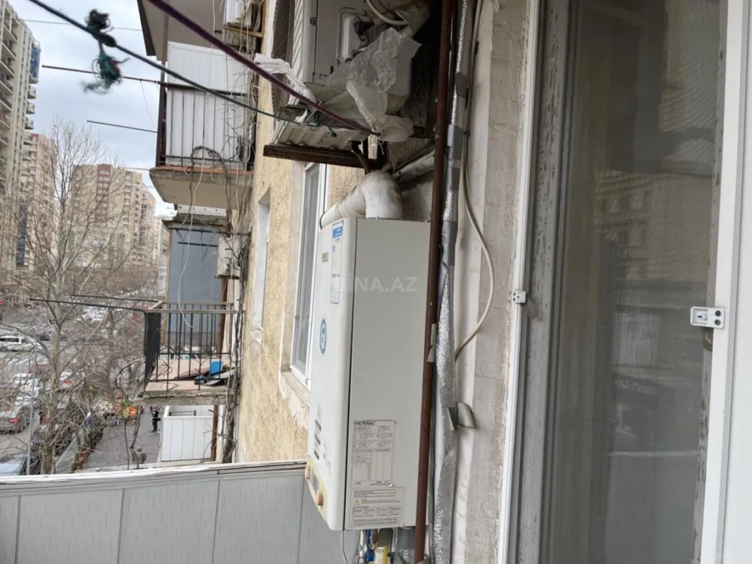 Satılır 3 otaqlı mənzil 65 m²
