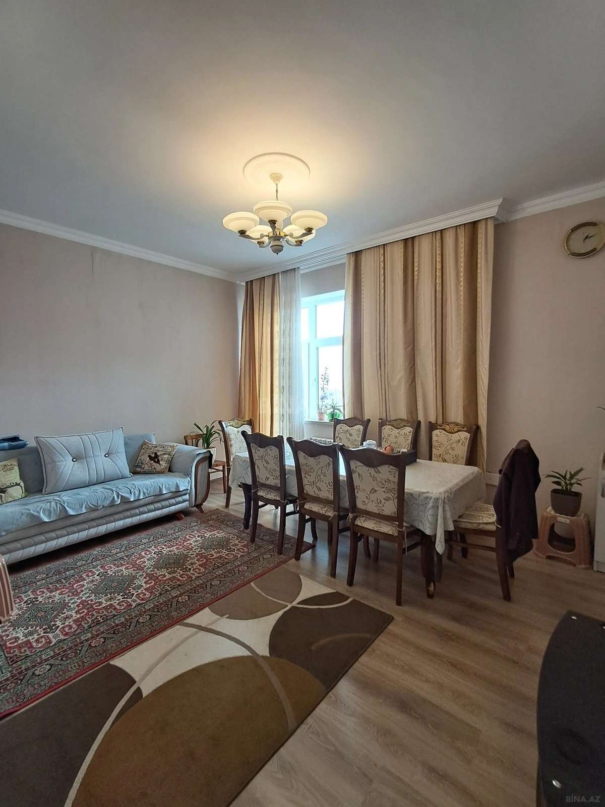 Satılır 2 otaqlı mənzil 54 m²