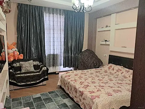 Satılır 2 otaqlı mənzil 99 m²