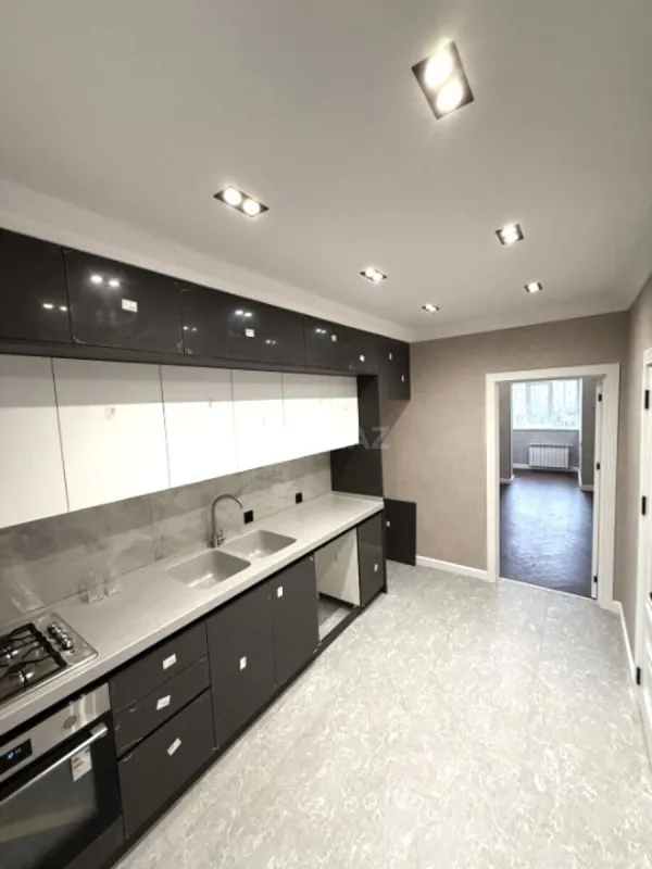 Satılır 3 otaqlı mənzil 80 m²