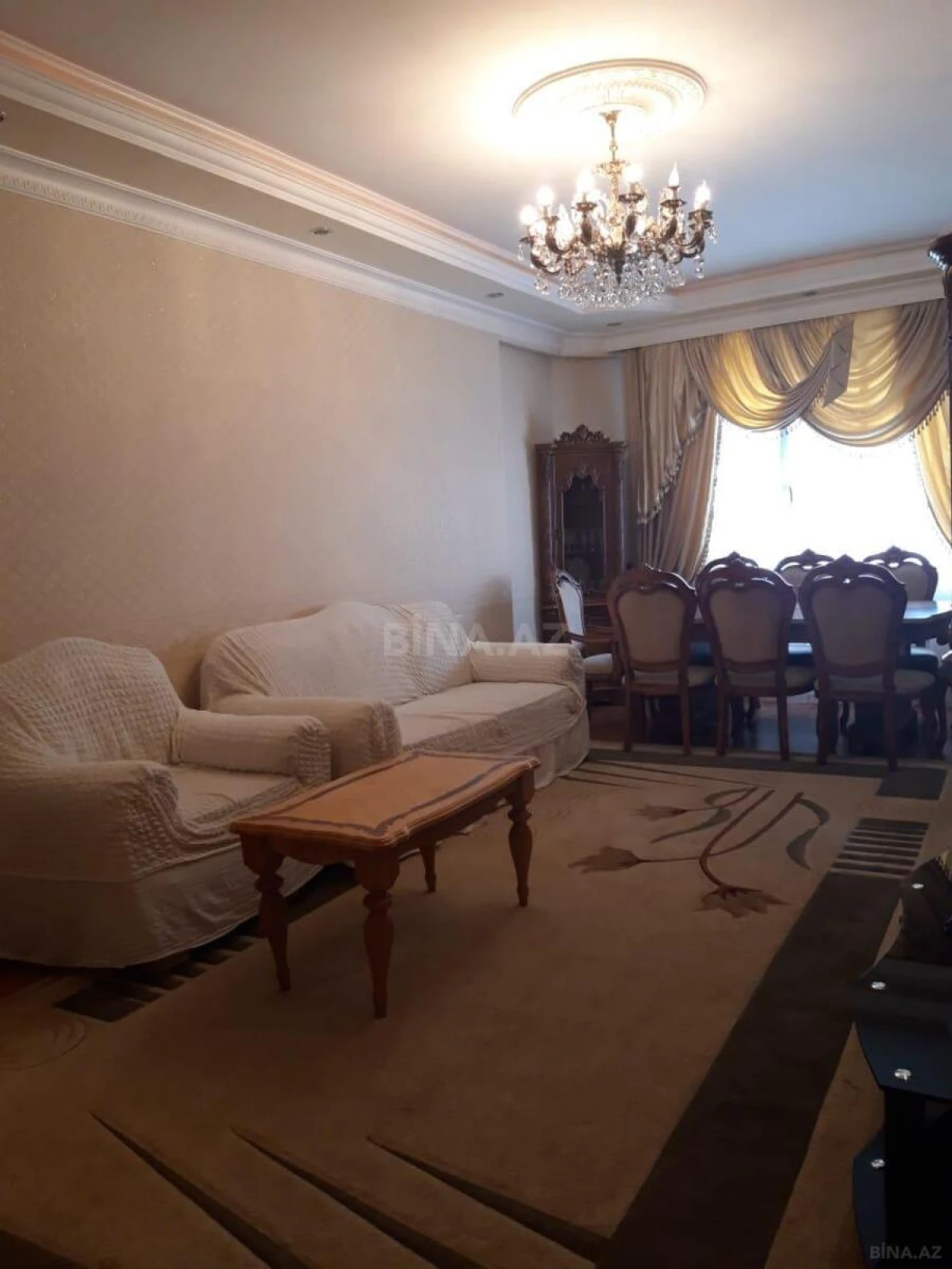 Satılır 2 otaqlı mənzil 77 m²