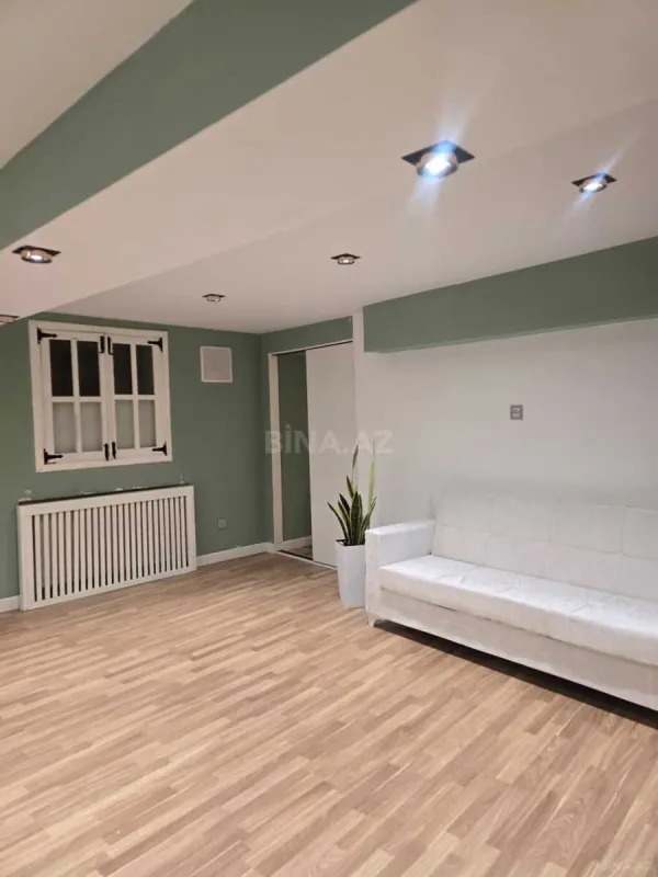 Kirayə verilir obyekt 200 m²