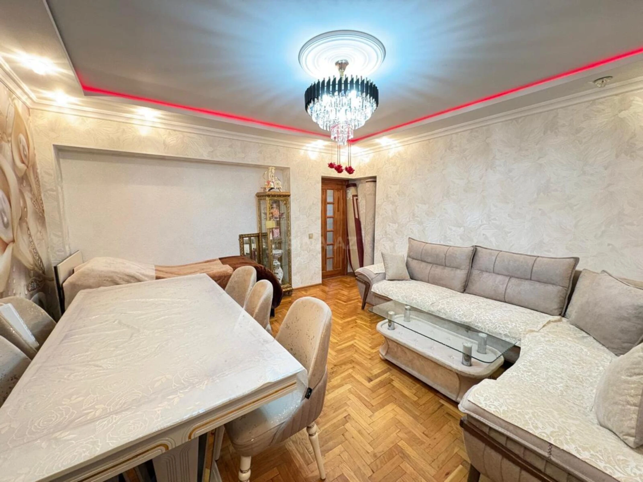 Satılır 3 otaqlı mənzil 85 m²