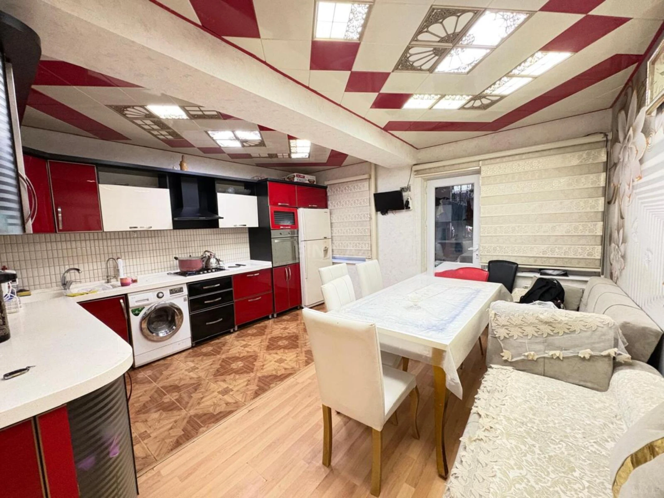 Satılır 3 otaqlı mənzil 85 m²