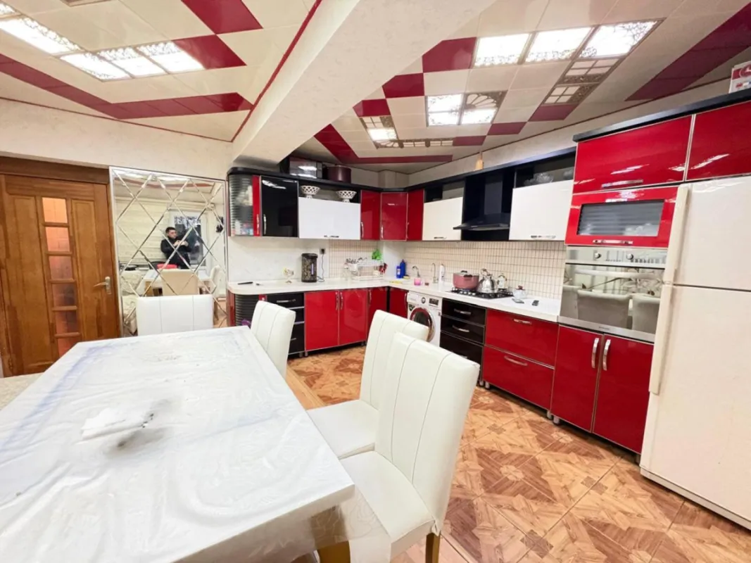 Satılır 3 otaqlı mənzil 85 m²