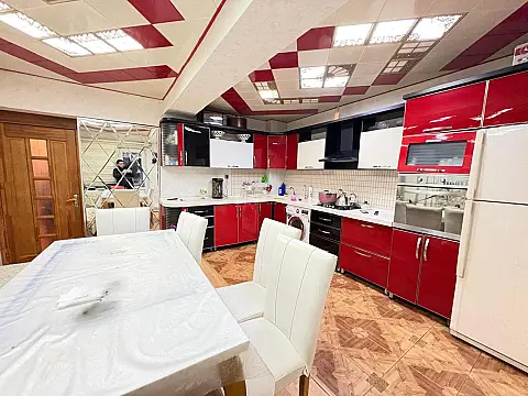 Satılır 3 otaqlı mənzil 85 m²