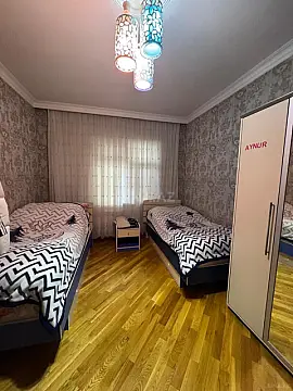 Satılır 4 otaqlı mənzil 100 m²