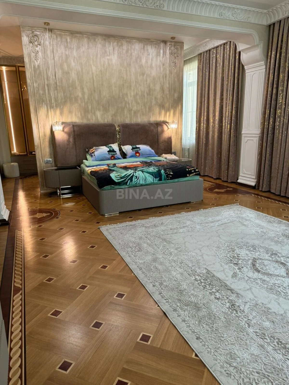 Kirayə verilir 8 otaqlı həyət evi 500 m²