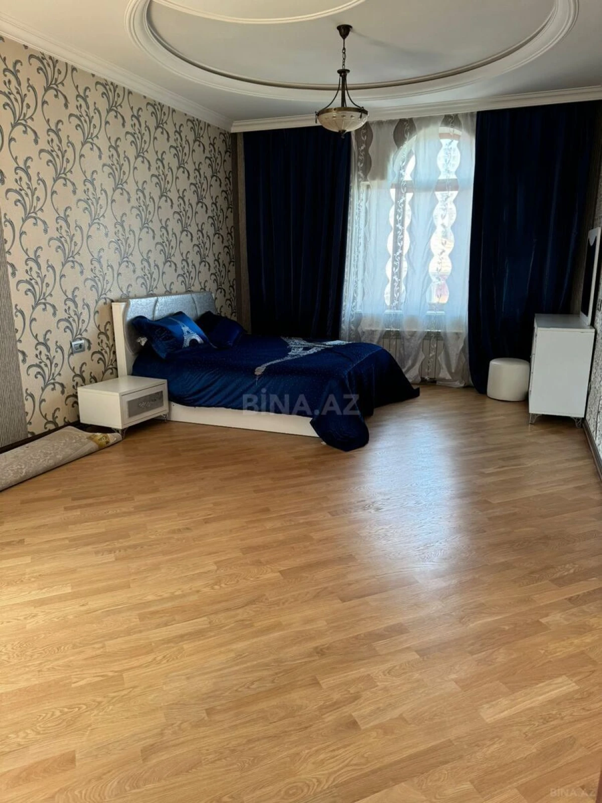 Kirayə verilir 8 otaqlı həyət evi 500 m²