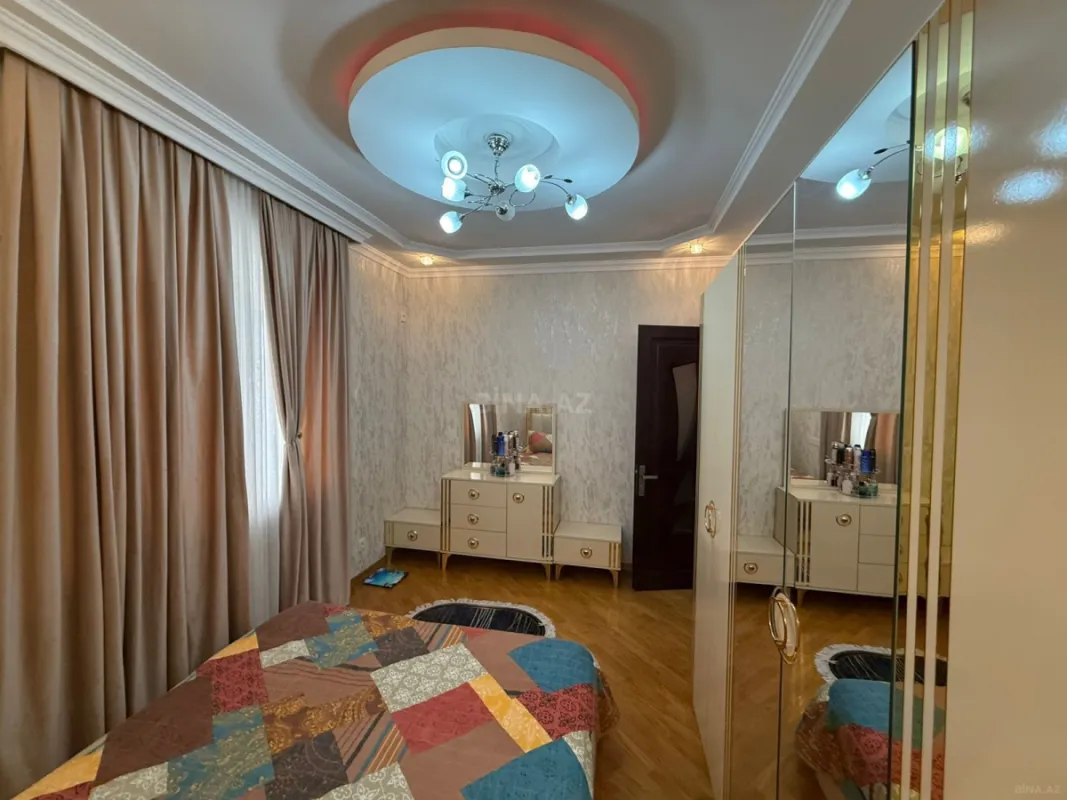 Satılır 3 otaqlı mənzil 76 m²