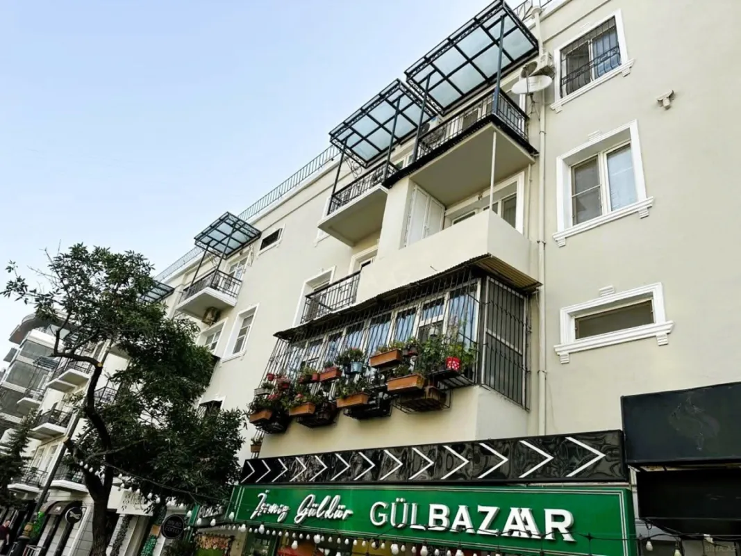Satılır 2 otaqlı mənzil 63 m²