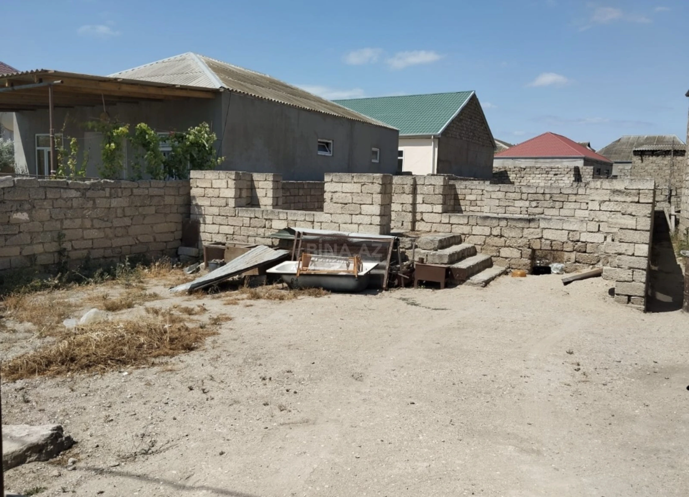 Satılır torpaq sahəsi 1.8 m²