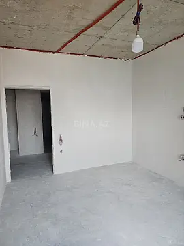 Satılır 3 otaqlı mənzil 150 m²