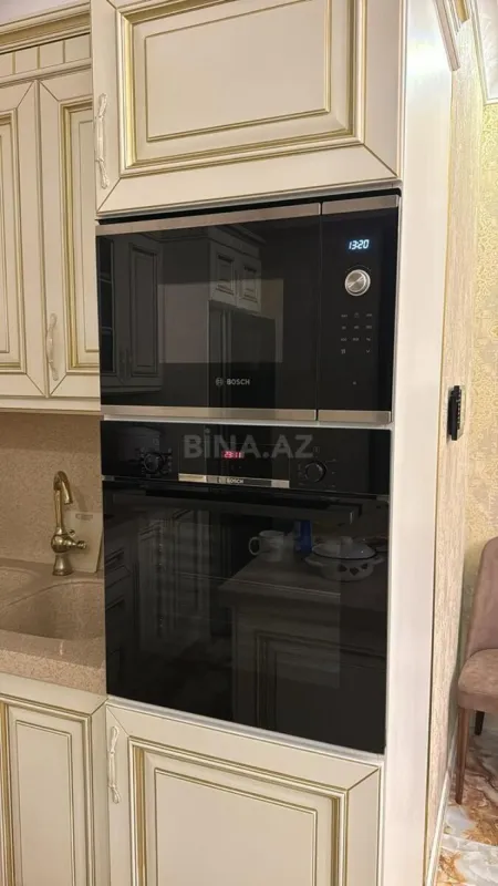 Kirayə verilir 3 otaqlı mənzil 150 m²