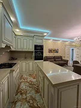 Kirayə verilir 3 otaqlı mənzil 150 m²