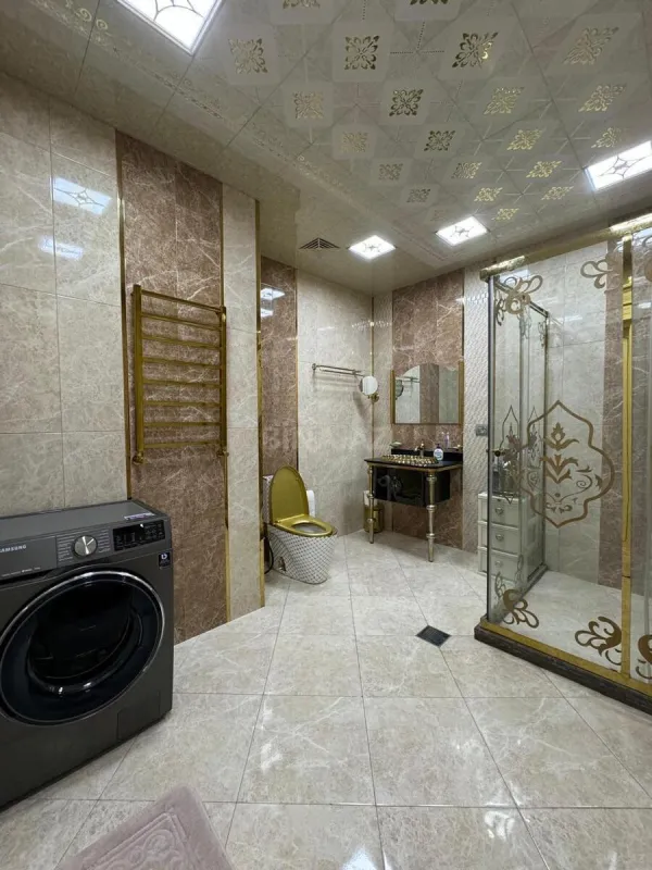 Kirayə verilir 3 otaqlı mənzil 150 m²