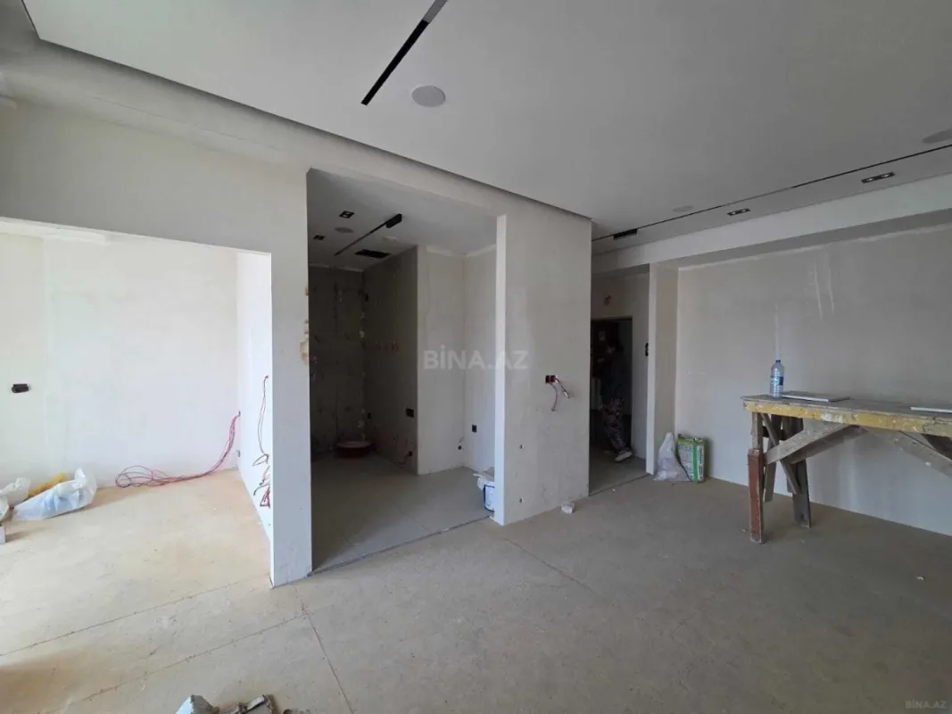 Satılır 2 otaqlı mənzil 60 m²