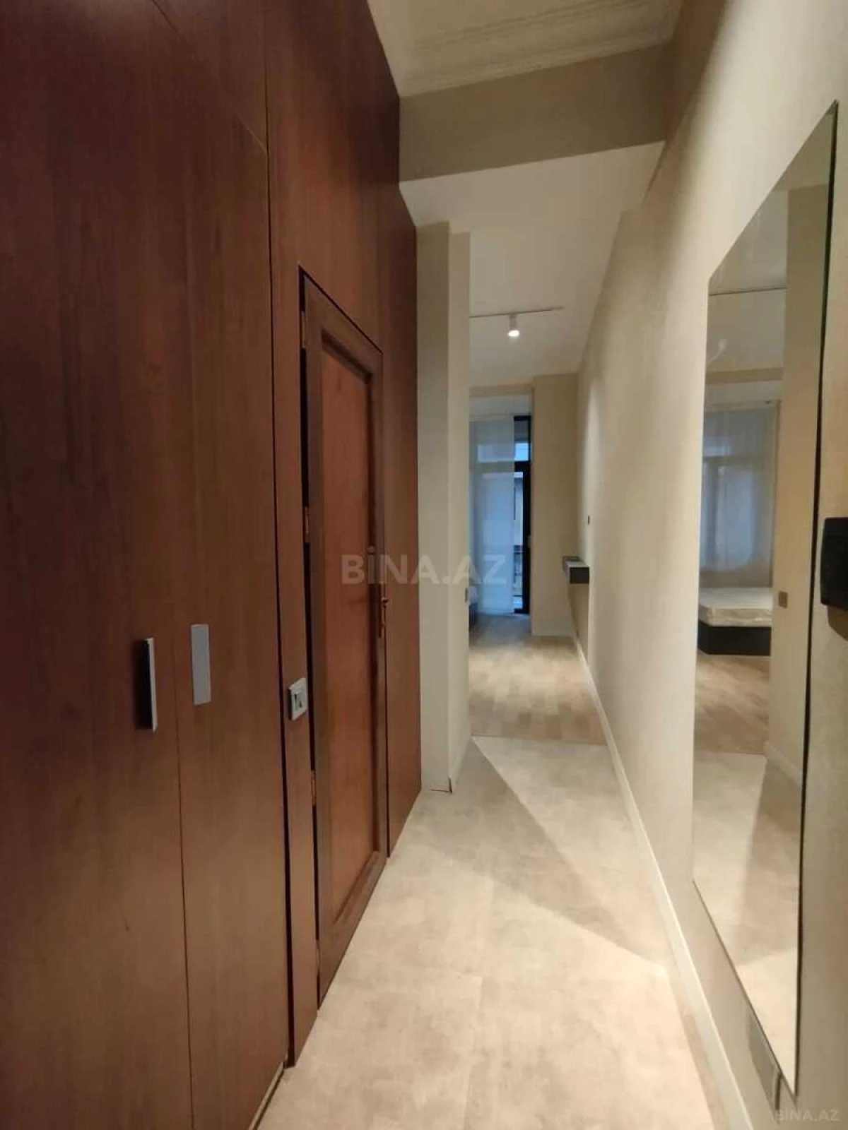 Kirayə verilir 1 otaqlı mənzil 48 m²
