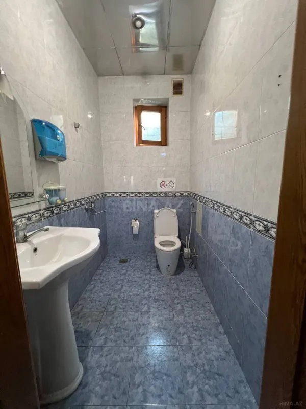 Kirayə verilir 17 otaqlı ofis 900 m²