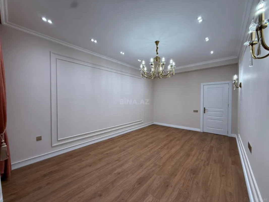Satılır 2 otaqlı mənzil 68 m²