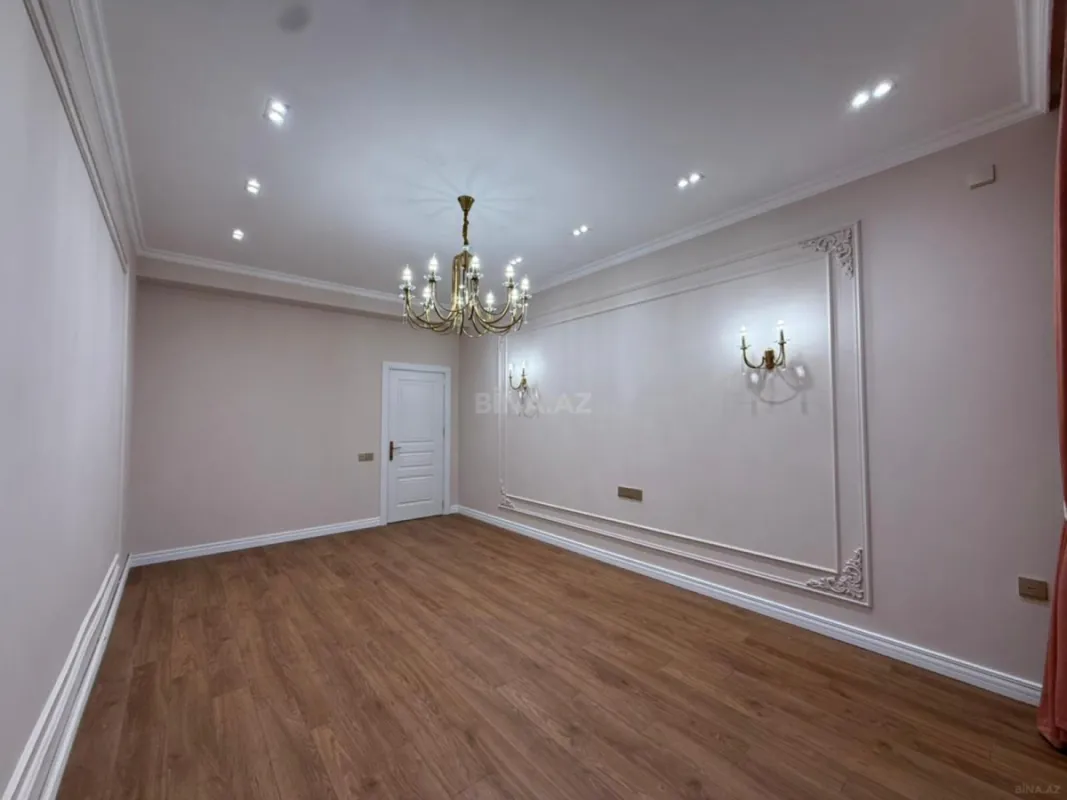 Satılır 2 otaqlı mənzil 68 m²