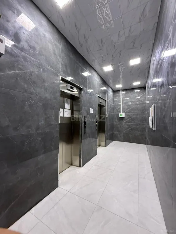 Satılır 2 otaqlı mənzil 68 m²