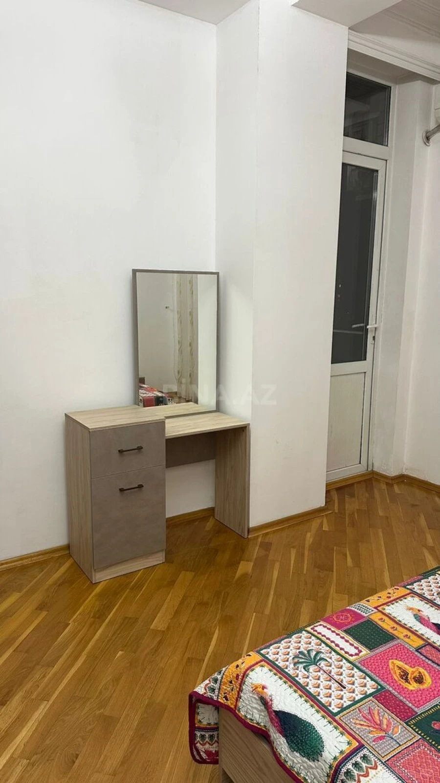 Kirayə verilir 3 otaqlı mənzil 100 m²
