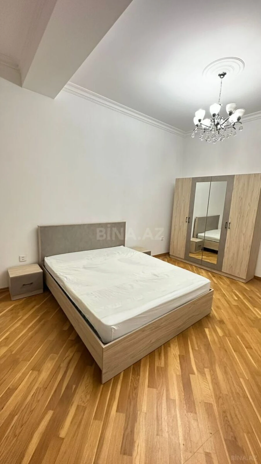 Kirayə verilir 3 otaqlı mənzil 100 m²