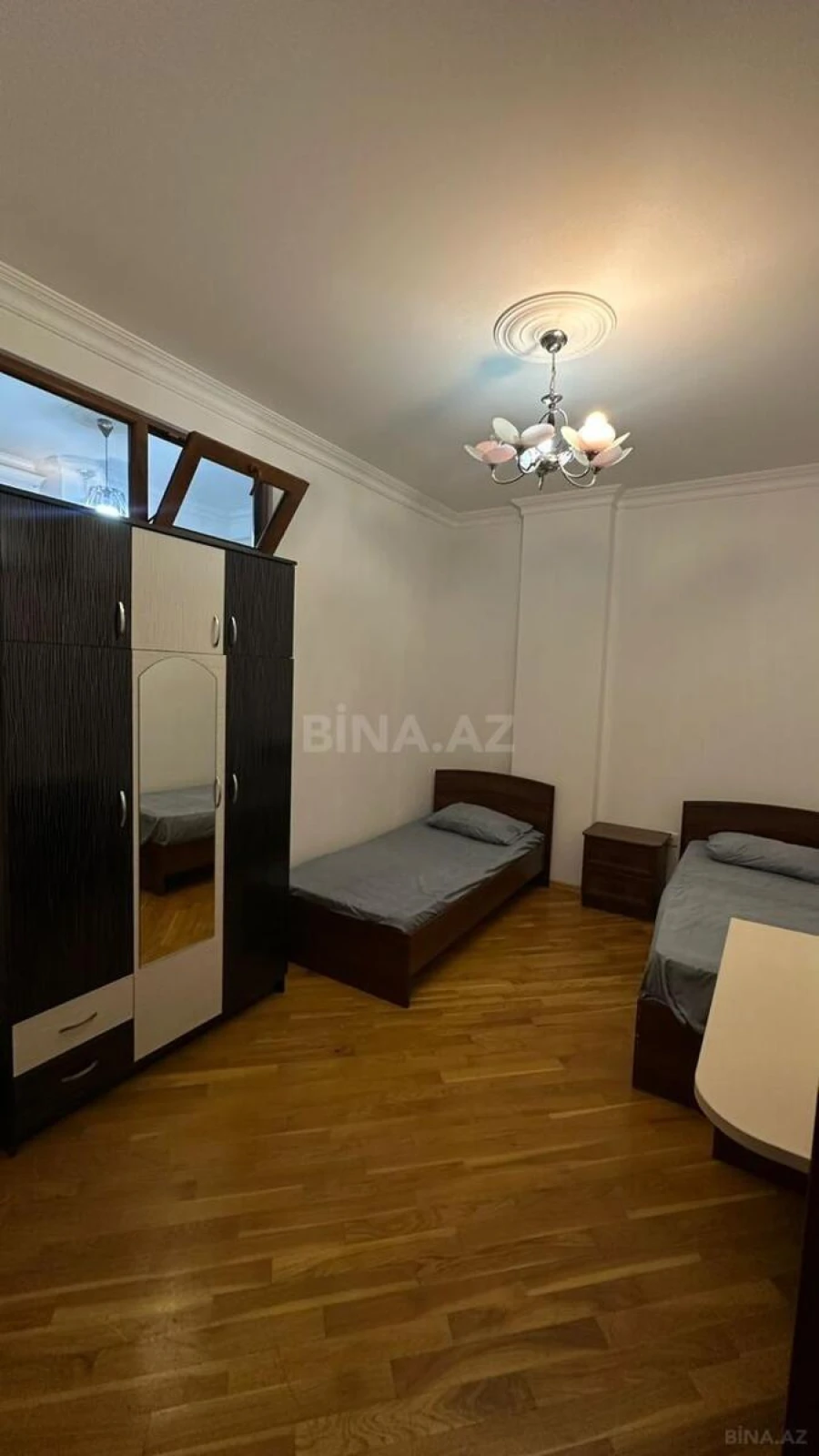 Kirayə verilir 3 otaqlı mənzil 100 m²