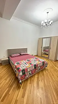 Kirayə verilir 3 otaqlı mənzil 100 m²