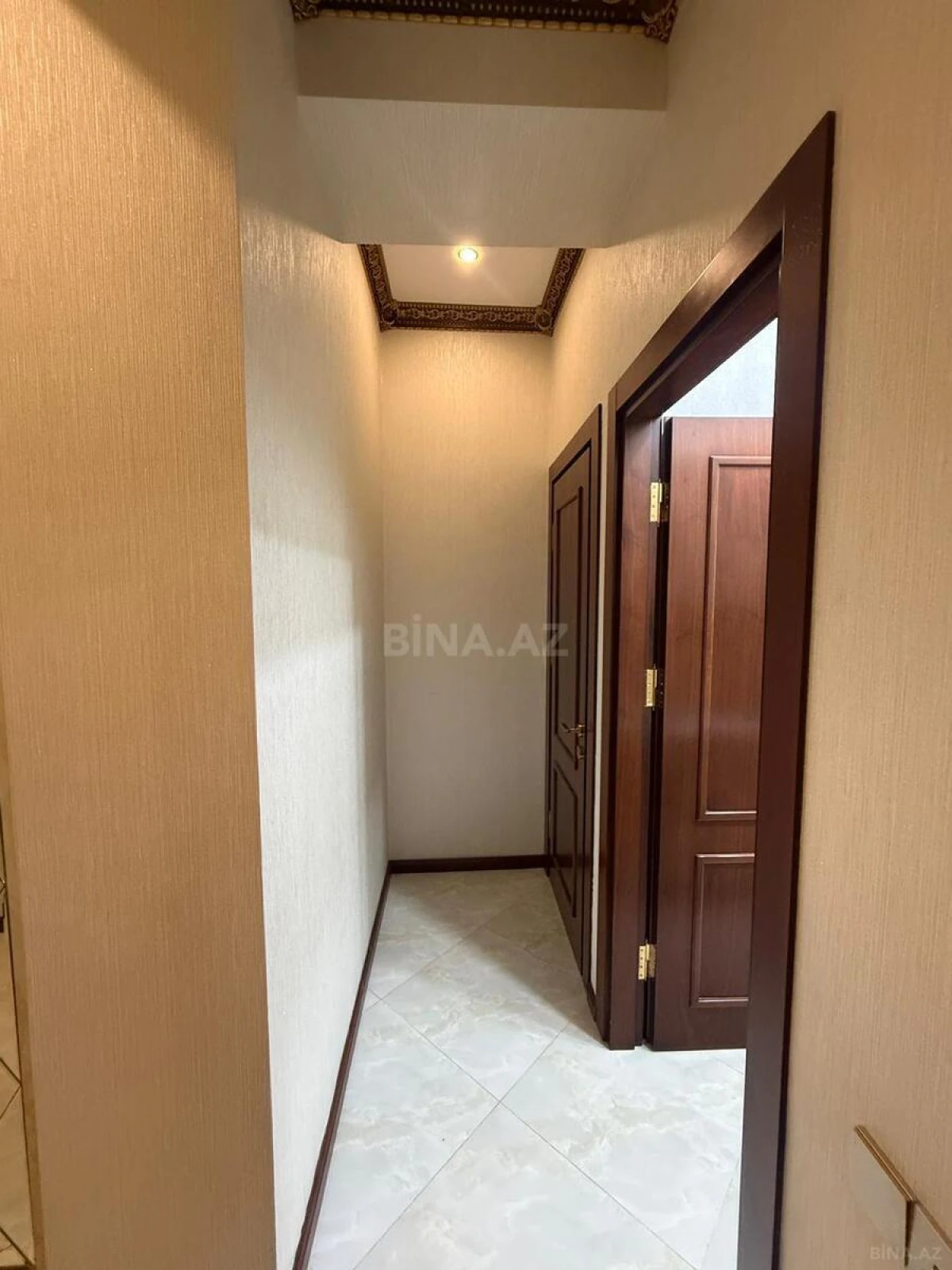 Kirayə verilir 2 otaqlı mənzil 55 m²