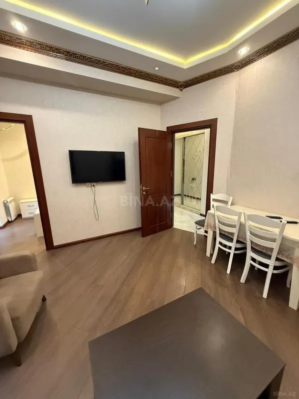Kirayə verilir 2 otaqlı mənzil 55 m²