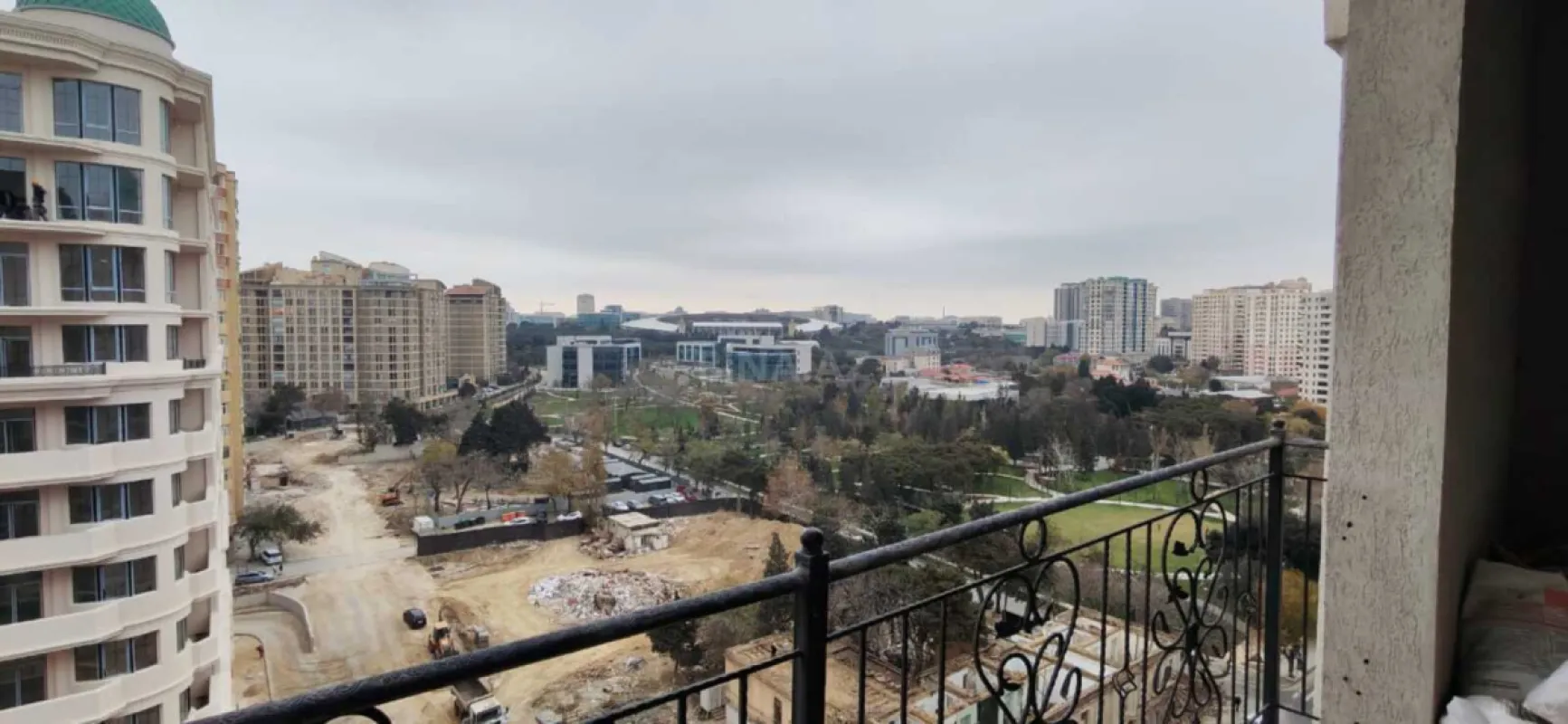 Satılır 3 otaqlı mənzil 85 m²