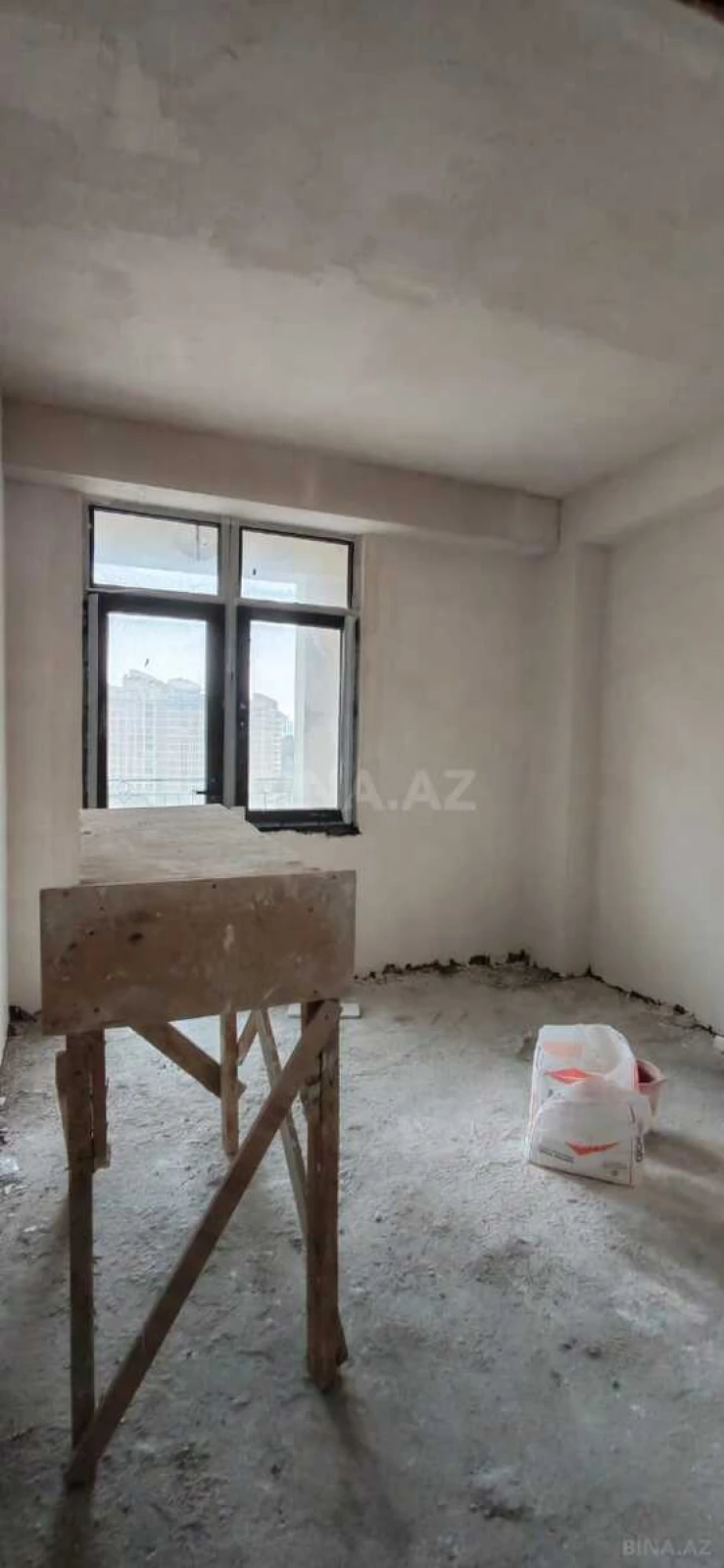 Satılır 3 otaqlı mənzil 85 m²