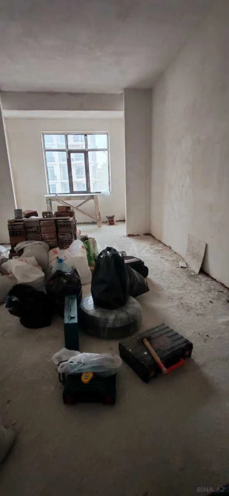 Satılır 3 otaqlı mənzil 85 m²